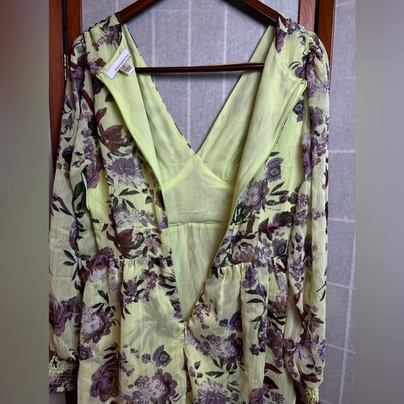 Shop Fourteenth Place Ella Floral Chiffon Long Sleeve Midi Dress - Picture 12 of 13